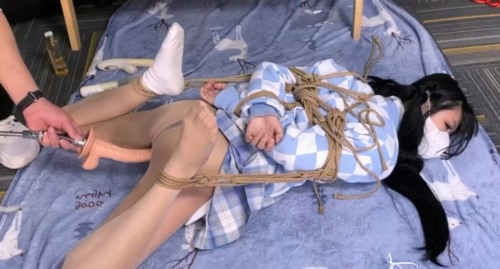 53616-超顶极品调卝教虐奴大神▌绳精病▌捆绑技艺束缚调卝教萝莉少女 炮机后入强攻嫩卝穴爆浆 强制高卝潮极上快卝感.jpg